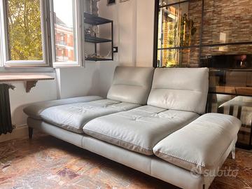 Divano Moderno Vera Pelle