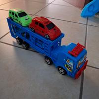 camioncino con macchinine