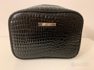 Pochette nera finta pelle di serpente Naj Oleari