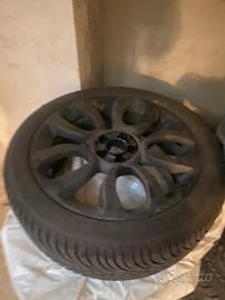 Gomme termiche 225/45 17 cerchi