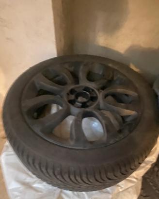 Gomme termiche 225/45 17 cerchi