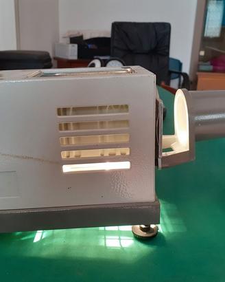 Proiettore diapositive