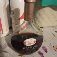 ampolla da collezione liquore portoghese mateus