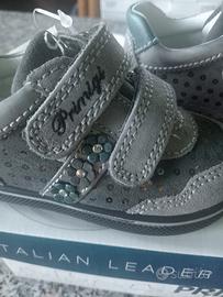 scarpe Primigi  bimba  numero 21