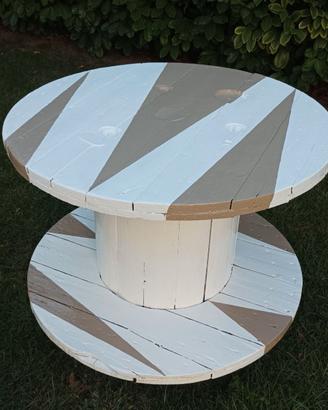 Tavolino realizzato con bobina legno