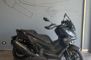 Voge SR 450 X