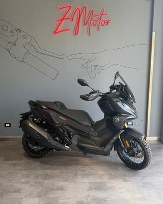 Voge SR 450 X