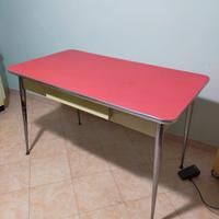 tavolo da cucina vintage in formica 