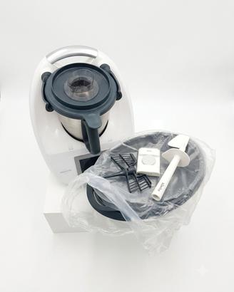 BIMBY TM5 COMPLETO + STICK A SOLI 270 EURO