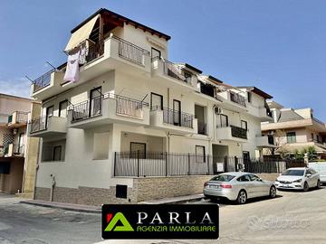 Appartamento di 170 m² con 5 locali e box auto dop