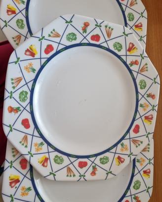 piatti in plastica