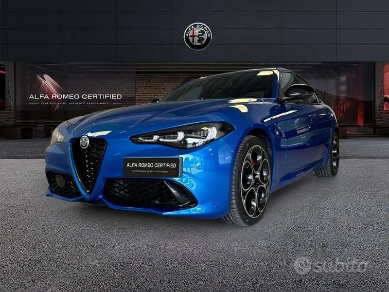 Alfa Romeo Giulia (2016)