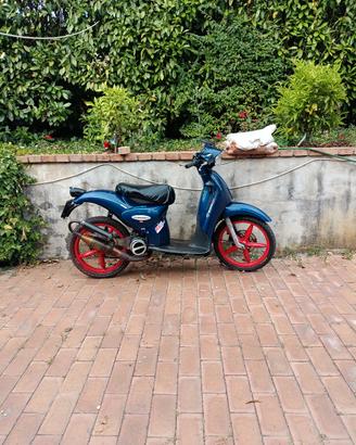 Aprilia Scarabeo 