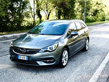 Opel Astra 1.5 CDTI 122 CV S&S Sports Tourer Busin