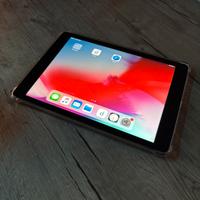 iPad 9.7”