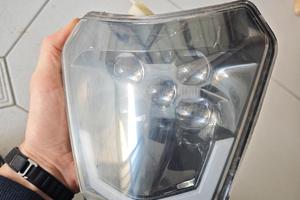 Faro led KTM 690 smcr o 701 omologato