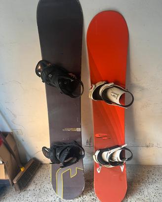 Coppia di tavole da snowboard