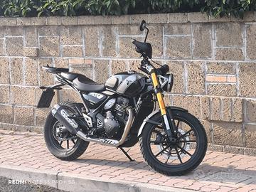 Triumph Scrambler 400 - 2024