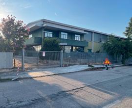 Capannone in zona industriale Asti
