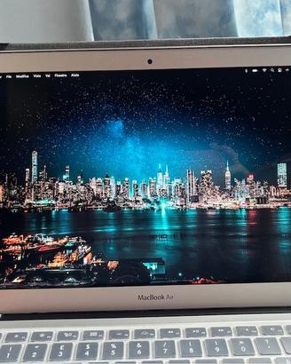 MacBook Air Apple computer notebook pc + DVD-CDrom