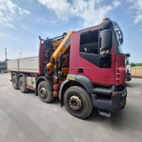 IVECO TRAKKER MEZZO D'OPERA - GRU EFFER 305 6+4 - 