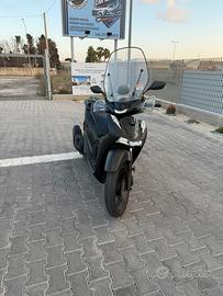 Sh 125