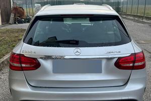 Mercedes-Benz C220 AMG Pack