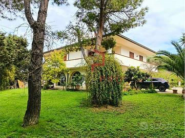 Villa a Spoltore