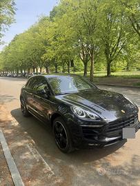 Porsche macan NO SUPERBOLLO