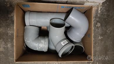 5 curve a 90°, 1 braga, 1 tubo da circa 40 cm,