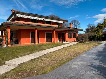 Prestigiosa villa singola con ampio giardino a San