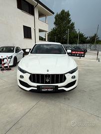 Maserati Levante V6 Diesel 275 CV AWD