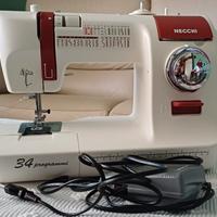 Macchina d a cucire