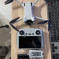 DJI mini 3 Pro + DJI rc + 2 batterie + kit filtri