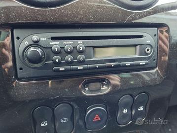 Autoradio DACIA DUSTER del 2012