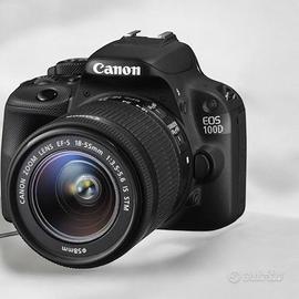 Canon EOS 100D obiettivo Canon EF-S 18-55mm IS STM