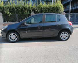 RENAULT Clio 3ª serie - 2006