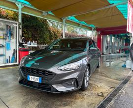 Vendo Ford Focus STline