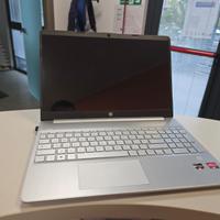 HP Ryzen 5 – 8 GB RAM – SSD 500 GB