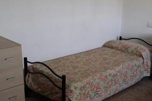 Posto letto in stanza doppia per donna