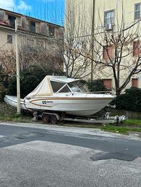 Barca Glastron 225cc entro bordo