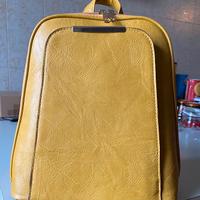 Zainetto rigido come nuovo