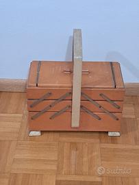 scatola cucito vintage 