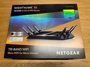 NETGEAR Nighthawk AC3200 Tri-Band Wifi R8000