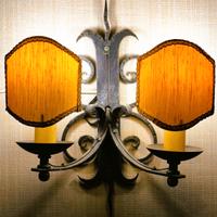 Coppia di applique vintage in ferro battuto