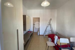 MONOLOCALE A MILANO
