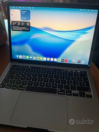 MacBook Pro (13 pollici, M1, 2020)