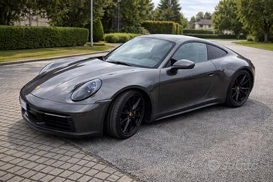 Porsche 911 Carrera 4S coupé