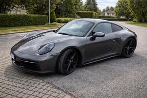 Porsche 911 Carrera 4S coupé
