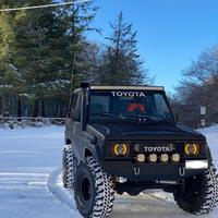 Toyota land cruiser lj70